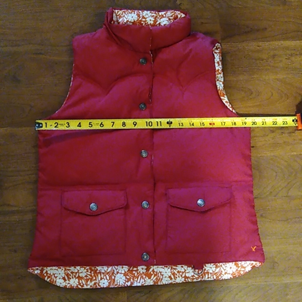 Vest - Picture 5 of 7